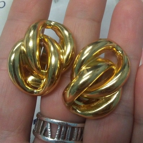 Christian Dior Lg Vintage Chain-Link Earrings - Picture 1 of 8